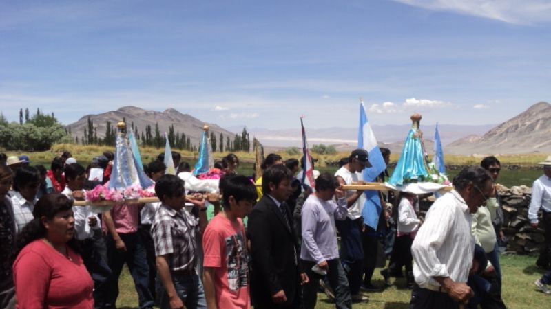 Tributo de los Atletas a la Virgen del Valle en la Puna