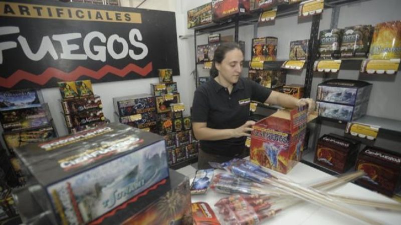 La Municipalidad habilitó 56 comercios para la venta productos de pirotecnia