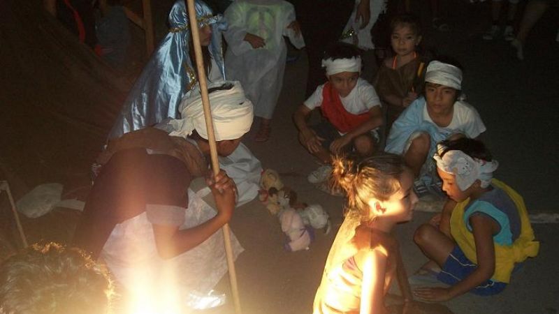 Pesebre viviente en la comunidad Madre Maravillas