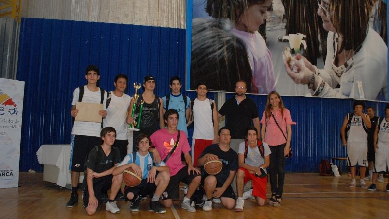 Handball y basquet, tienen campeones Interescolares