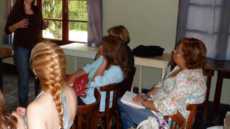 Buscan implementar áreas de género en los municipios