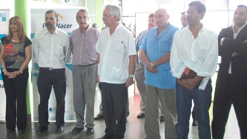 Salud entregó bienes a las áreas programáticas 1 y 2