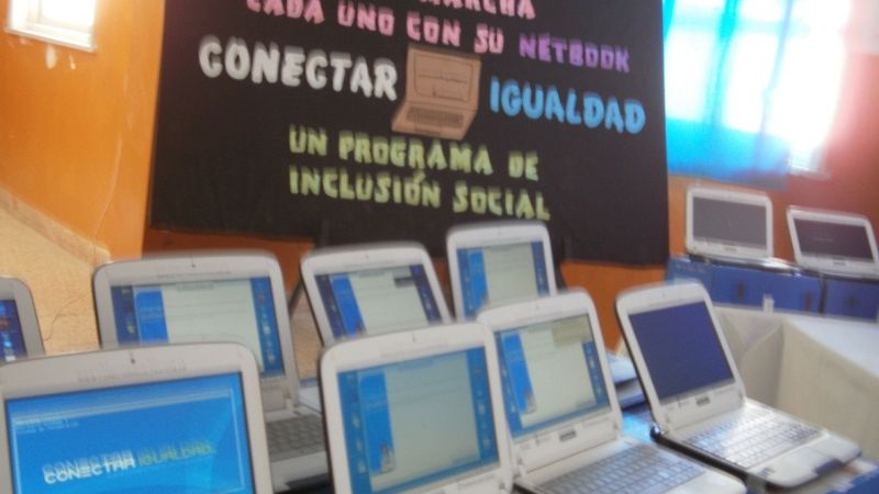 Entregarán más de 3000 netbooks