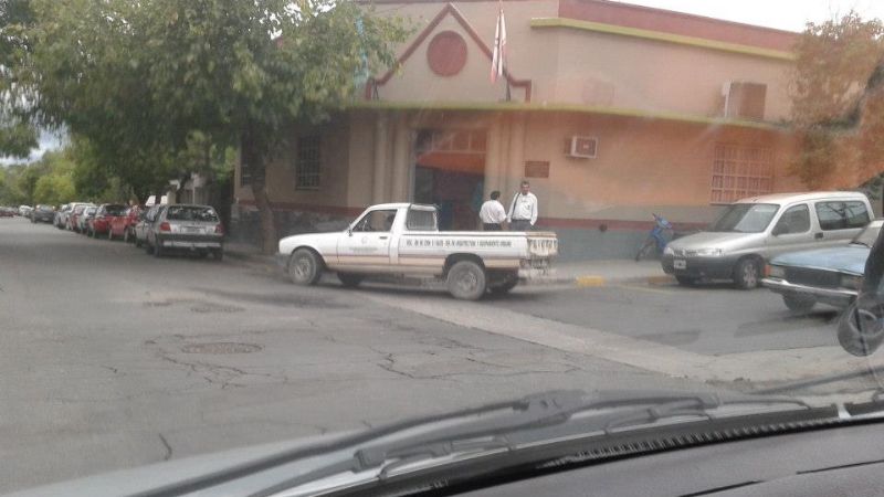 Escrachan a zorros grises violando normas de tránsito