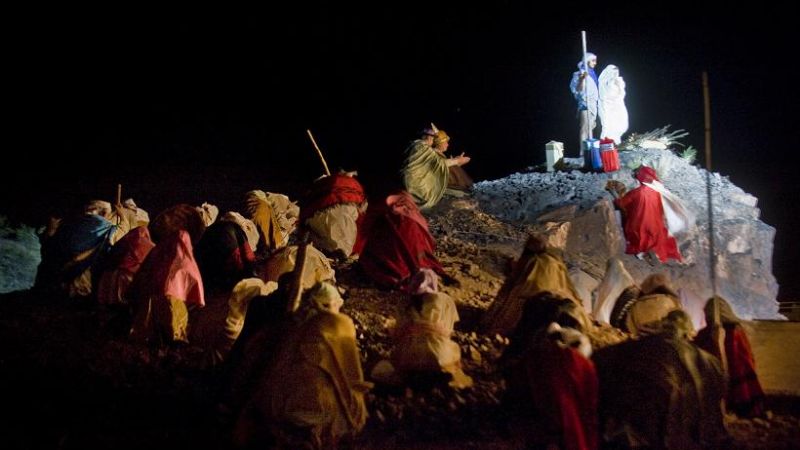 \"Luz para las naciones\" conmovió a cientos de vecinos