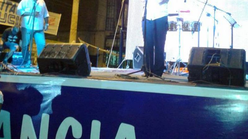 Lucía hizo su brindis con la militancia, en el PJ