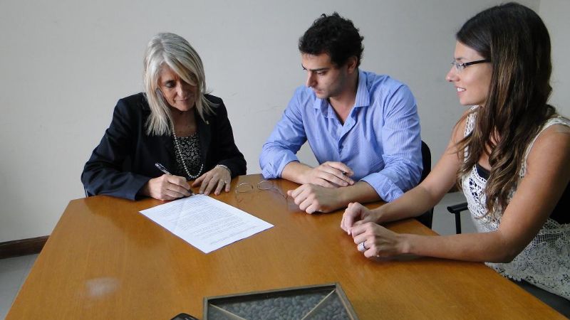 Pulpadora de membrillo cedida en comodato