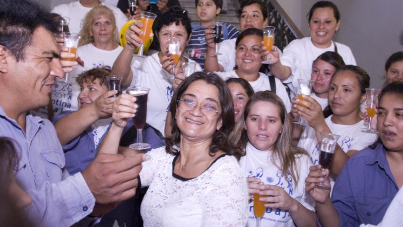 Agasajo sorpresa para la Gobernadora 