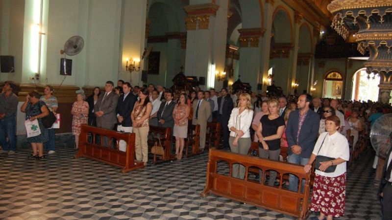 Legislativos rindieron honor a la Virgen