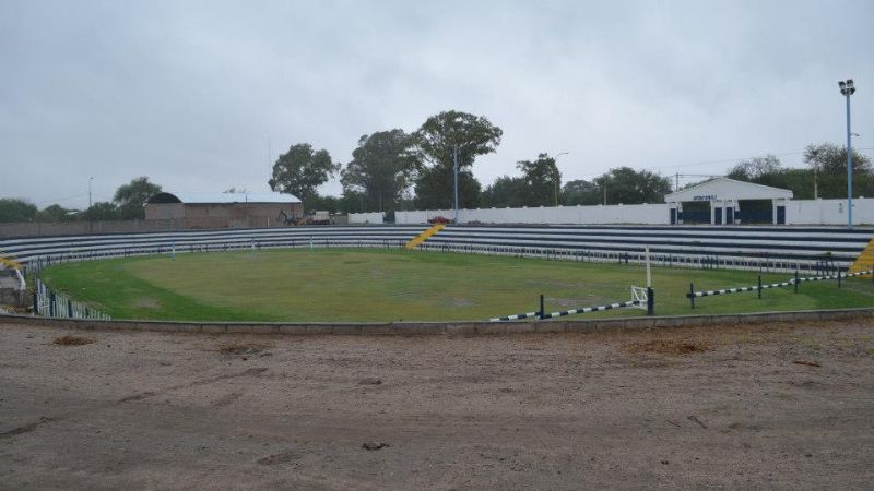 El Anfiteatro listo para recibir la Doma y Folclore