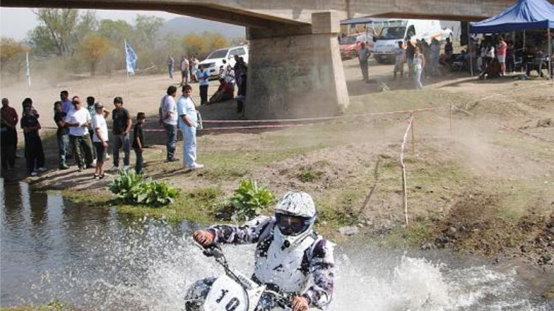 El enduro interprovincial corre en Concepción