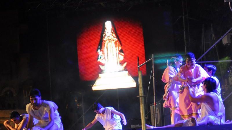 “Misterios de Amor y Fe” conmovió miles de fieles en el Paseo de la Fe