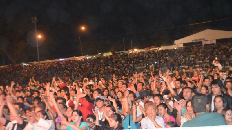 Los Nocheros hicieron explotar el Anfiteatro de Valle Viejo