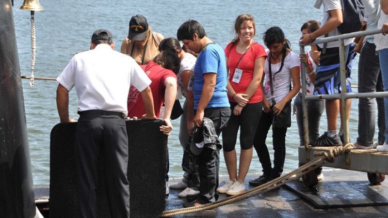Catamarqueños embarcaron en la fragata ARA “Libertad”