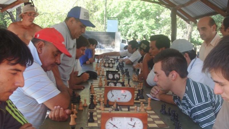 Darío Ocampo se quedó con la primera fecha del "Ajedrez en el verano entre todos"