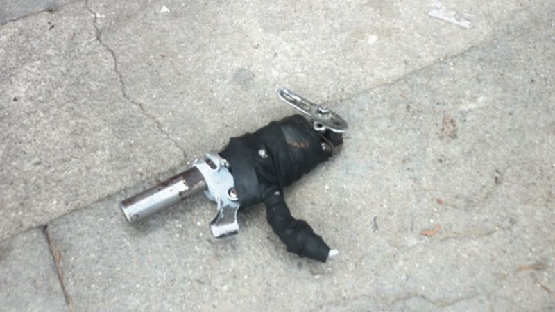 Encontraron armas en un auto y tres sujetos fueron arrestados