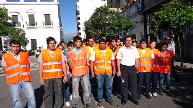 Lanzamiento oficial de 60 agentes de tránsito