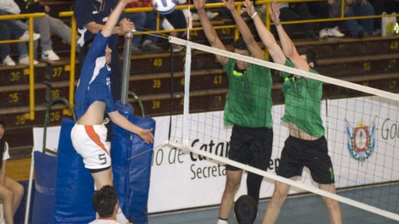El Anual de Voley sigue hoy la cancha de Mutual Banco