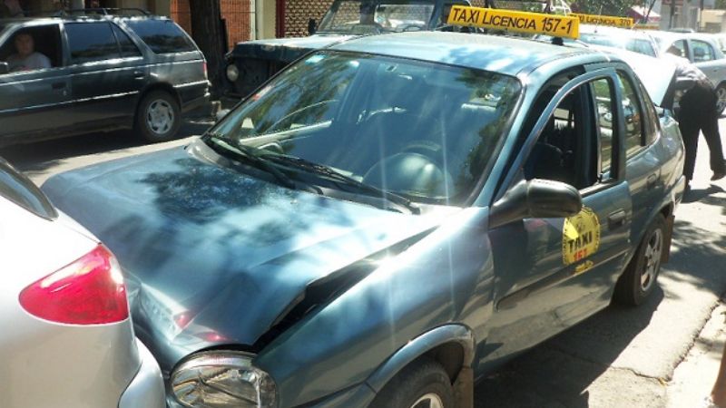 Accidente múltiple frente a La Alameda