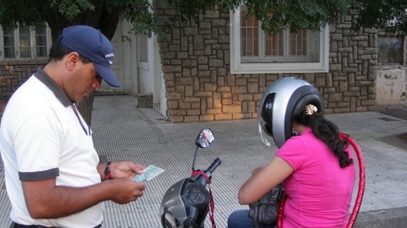 Continuarán los operativos de control vehicular