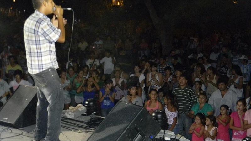 Gran convocatoria de jóvenes encuentro de cuarteteros