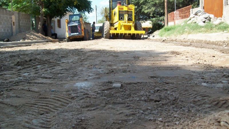 Pavimentación beneficiará a 8000 vecinos del sector sur