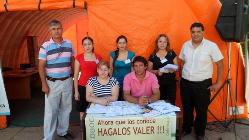 Se instaló una carpa para información de los derechos de los consumidores  