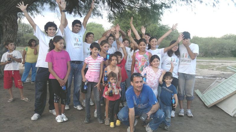 El programa municipal Pilares presente en la Escuela de Bajo Hondo