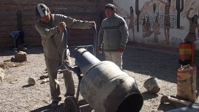 Remodelaciones en Plazoleta de Esquiú y Moreno
