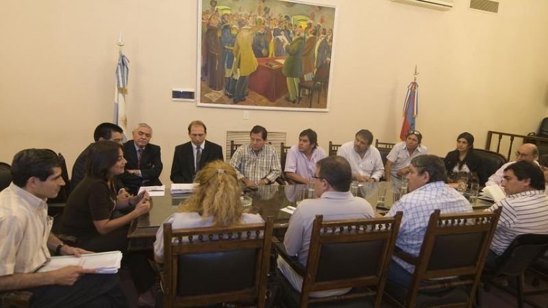 Corpacci se reunió con intendentes