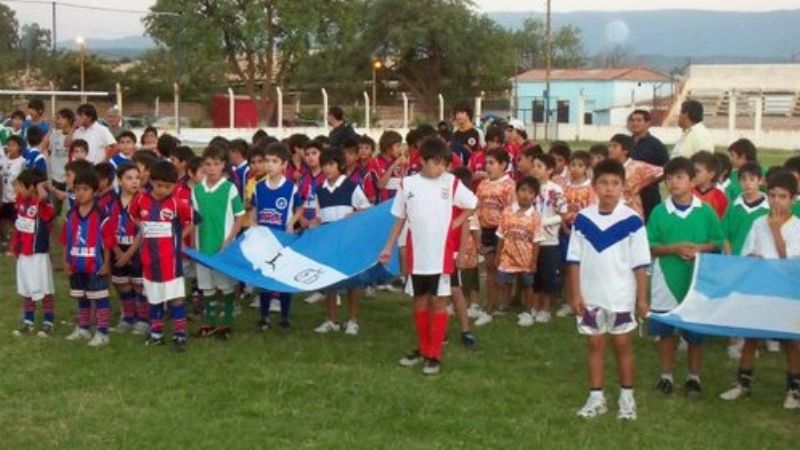 Inicio de las inferiores y acuerdo con los árbitros en Las Chacras