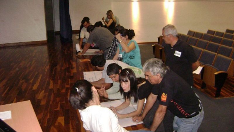 Empleados se capacitaron en medidas de seguridad y en mediación