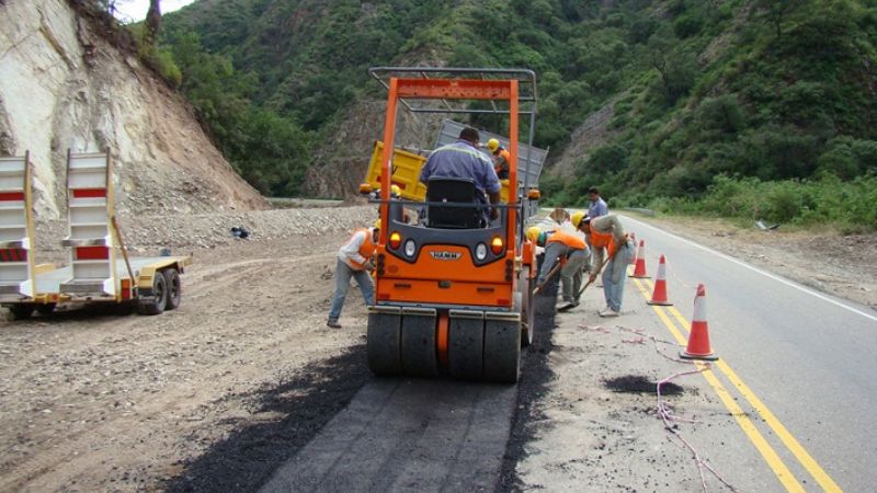 Mantienen prevención por tareas de repavimentación en La Cébila