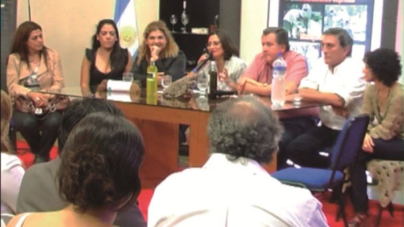 Entregan subsidios a productores