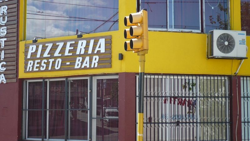 Clausuraron “La Rustica” y Pizzería “Miranda” de las Mil por falta de higiene