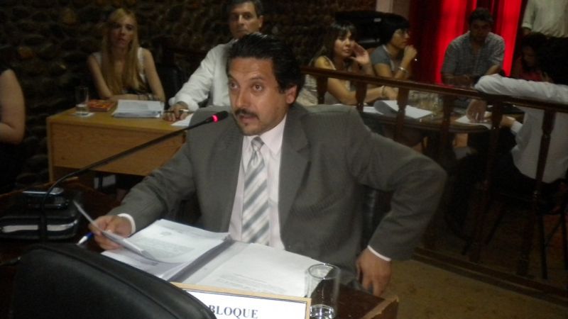 Proponen crear dispositivos de alerta para mujeres agredidas