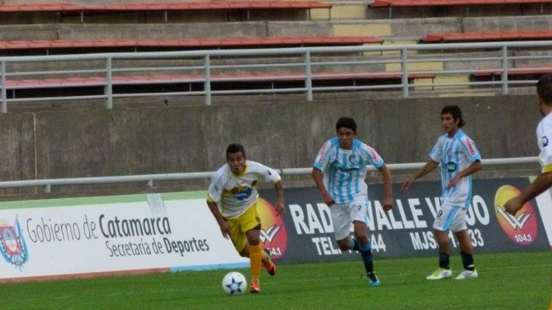 Villa Cubas el sábado de local, y Policial el domingo con Atlético Concepción