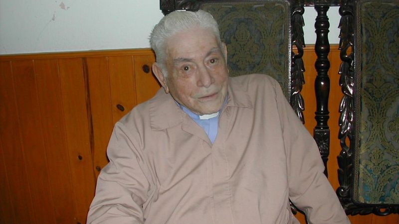 Falleció el Padre Gerardo Denett