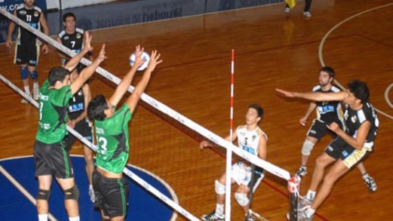 Voleibol: las divisiones mayores juegan por el Anual