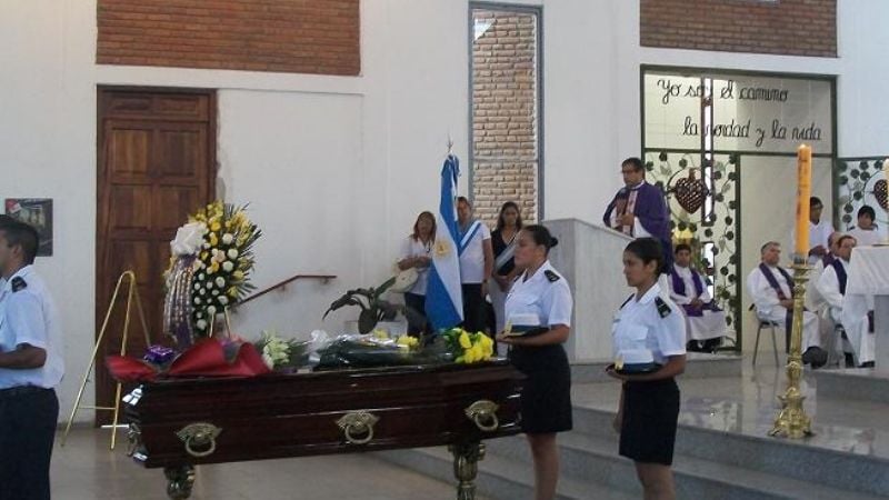 La Iglesia de Catamarca despidió acongojada al Padre Denett