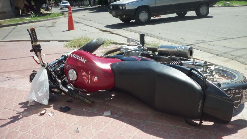 Joven herido en accidente de tránsito