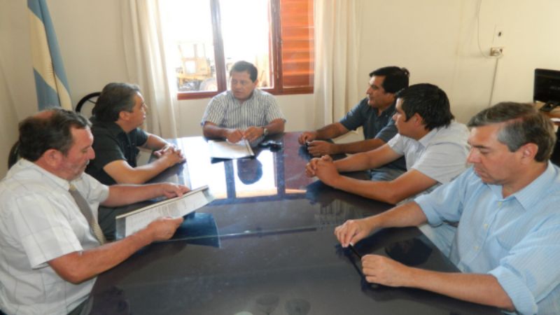 Riojanos apoyan pavimentación de ruta entre Tinogasta y Famatina