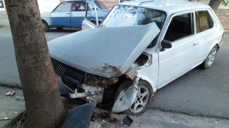 Choque en calle Tucumán