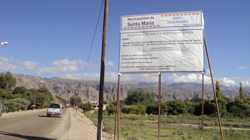 Avanza la obra de pavimentación que va hacia el Cerrito