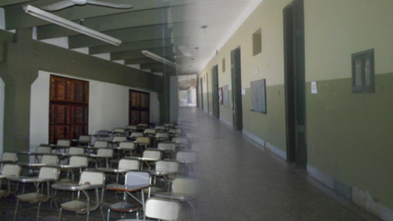 Califican de "categórica" la adhesión al paro universitario