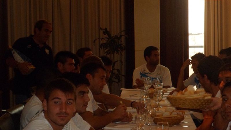 El plantel del Decano tucumano agradeció el triunfo a la Virgen del Valle