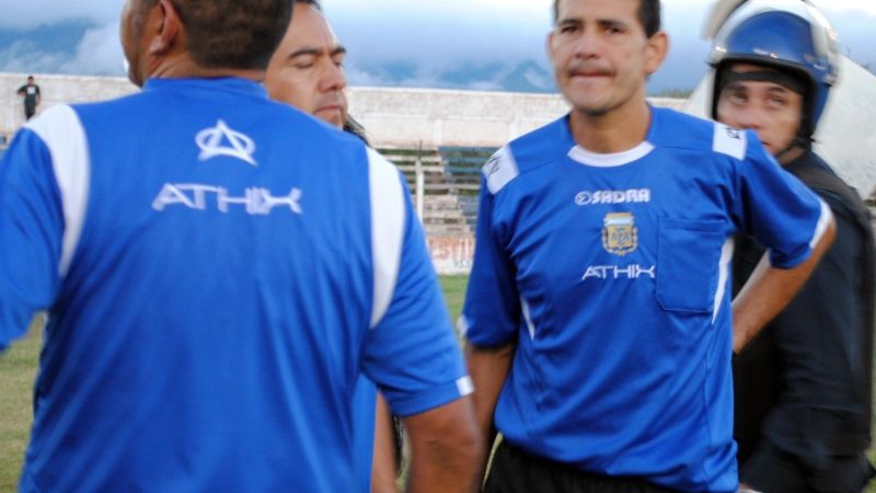 Defensores eliminado del TDI por Estudiantes de San Luis