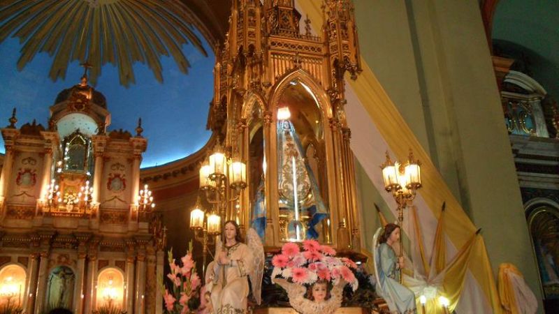 La Virgen bajó desde el Camarín para presidir las fiestas en su honor