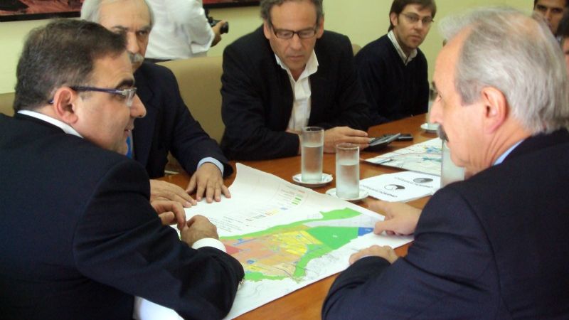 Acuerdo de cooperación entre Capital y la EC SAPEM por obras