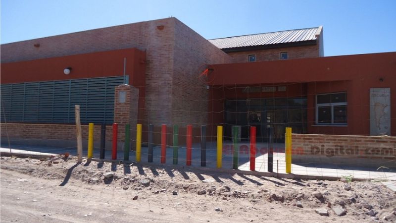 En Fiambalá, no se inauguraría una escuela por temor a manifestaciones docentes  